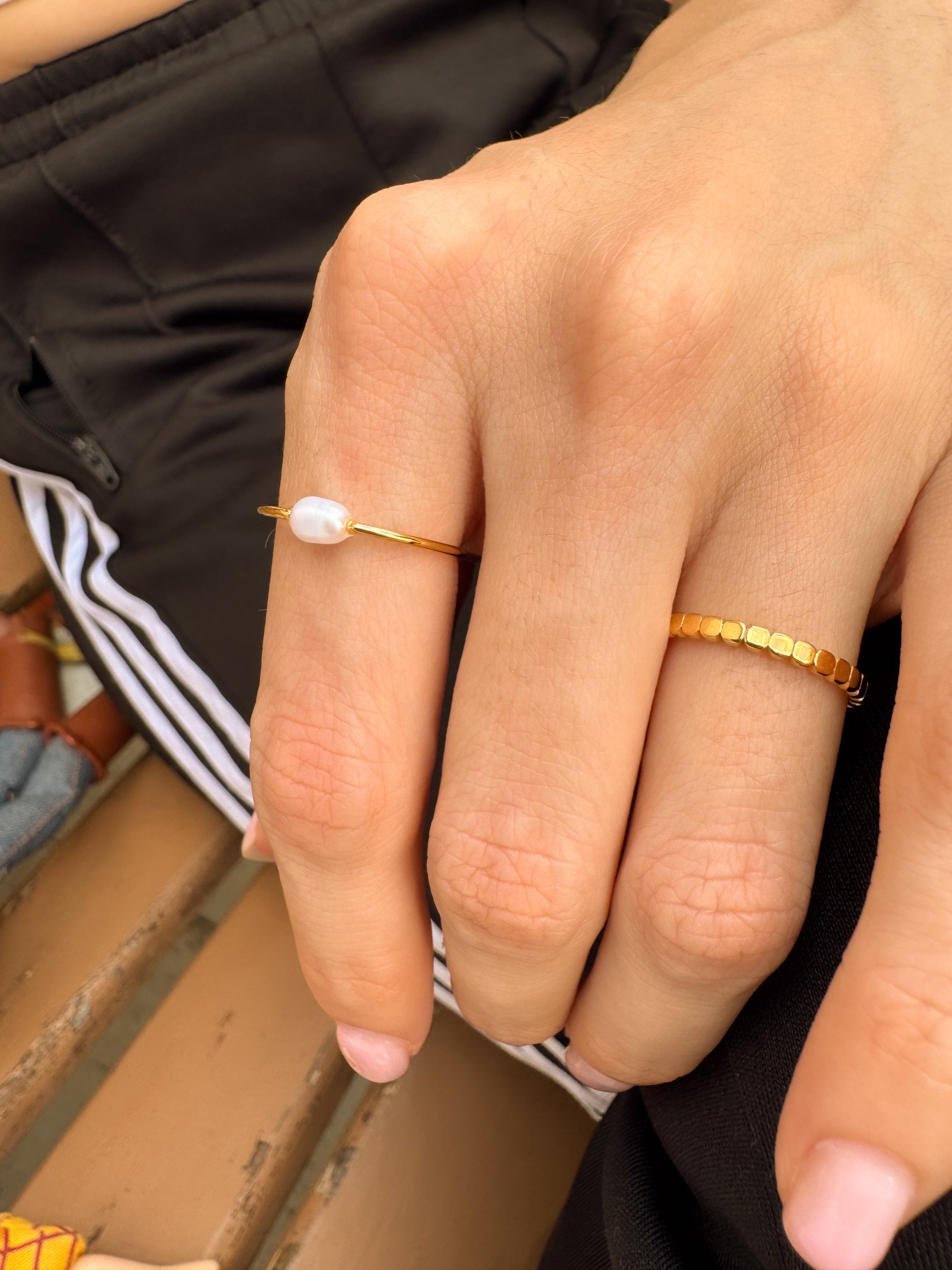 Anel Pontilhado Fino - Dourado