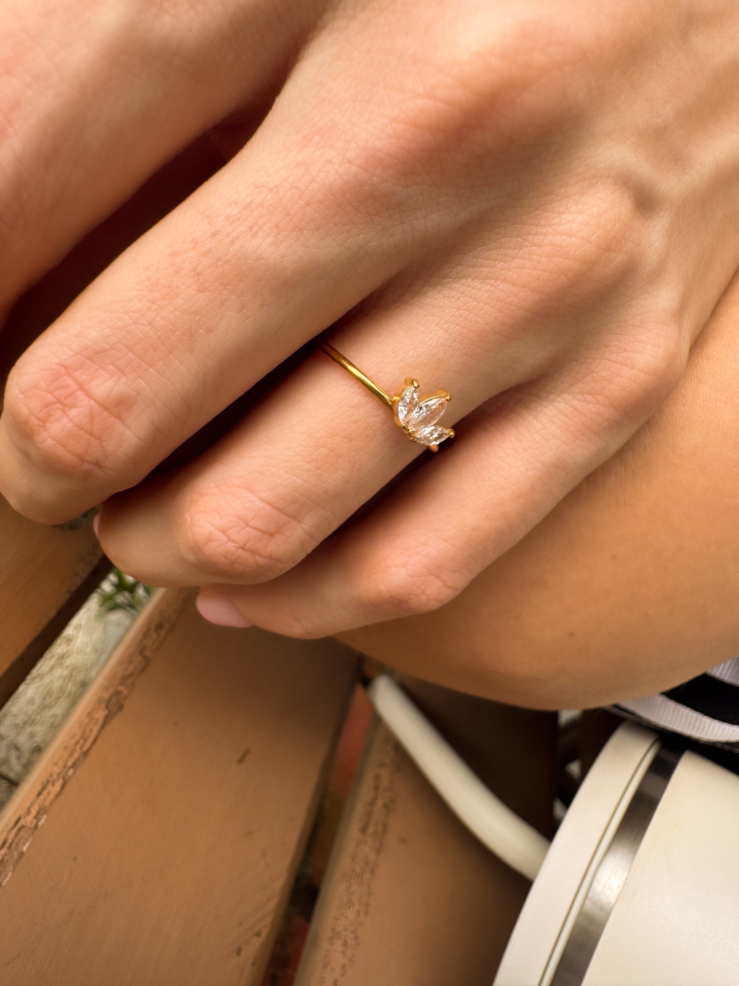 Anel Flor de Lótus - Dourado