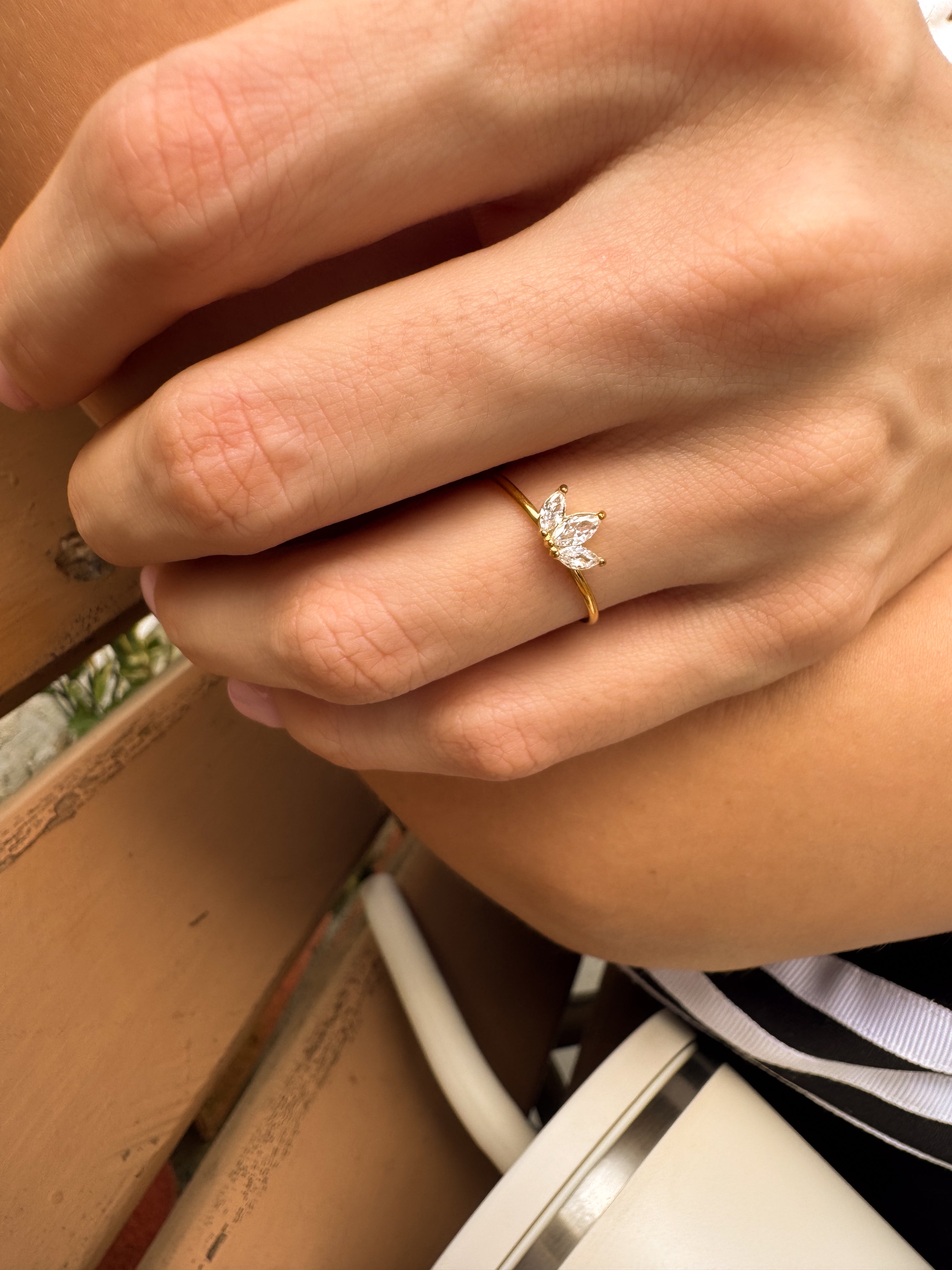 Anel Flor de Lótus - Dourado