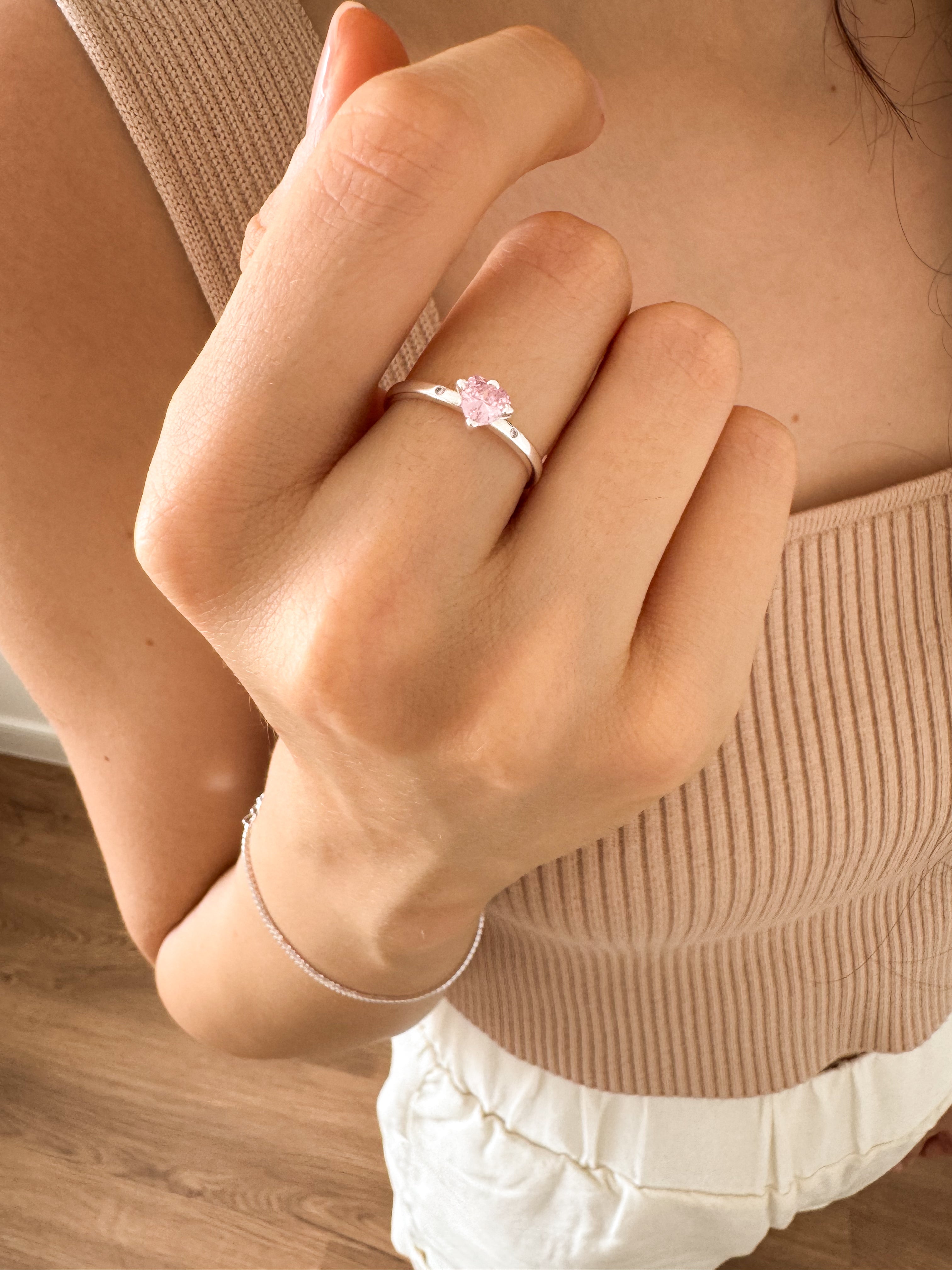 Anel Coração Rosa - Prata 925