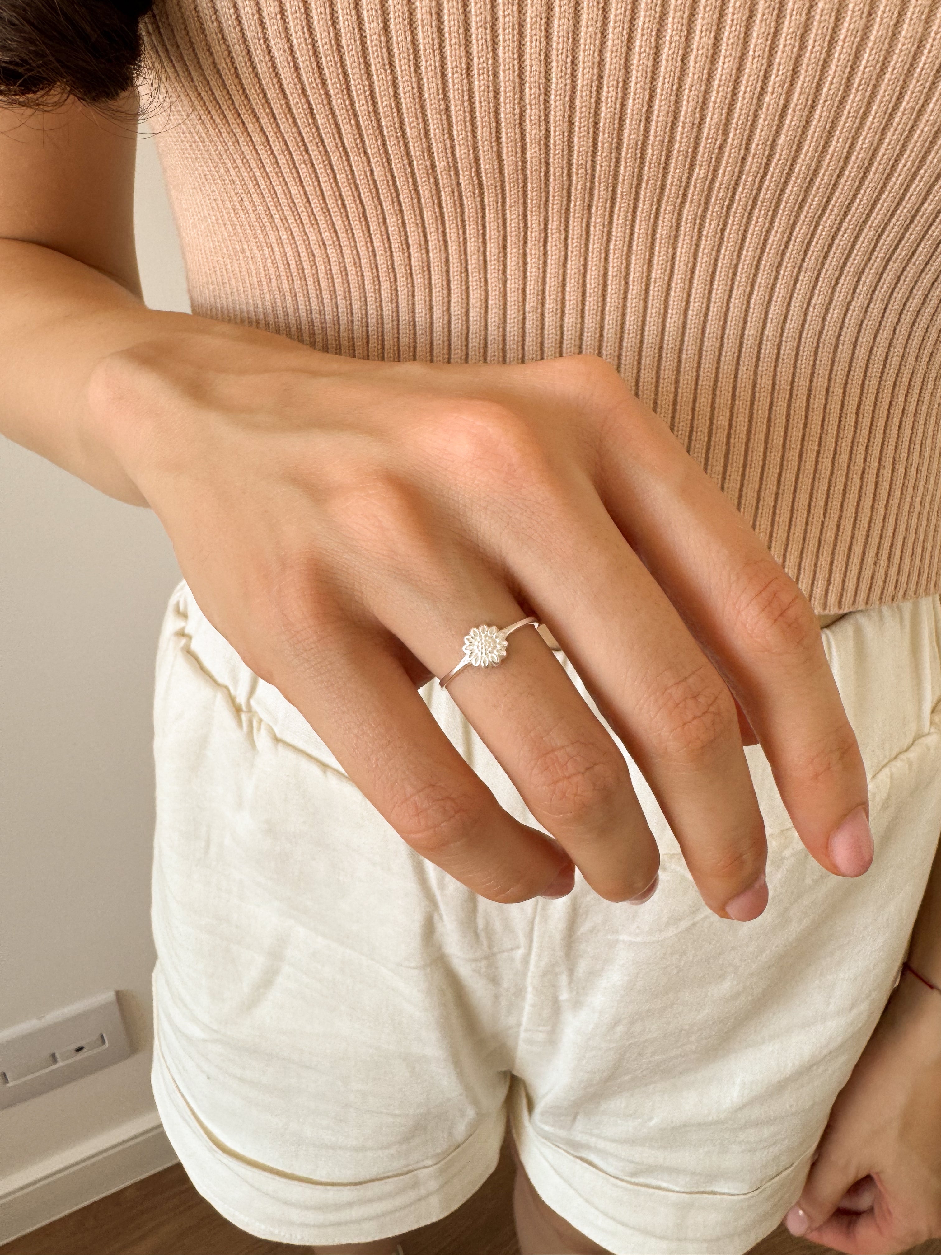 Anel Girassol - Prata 925