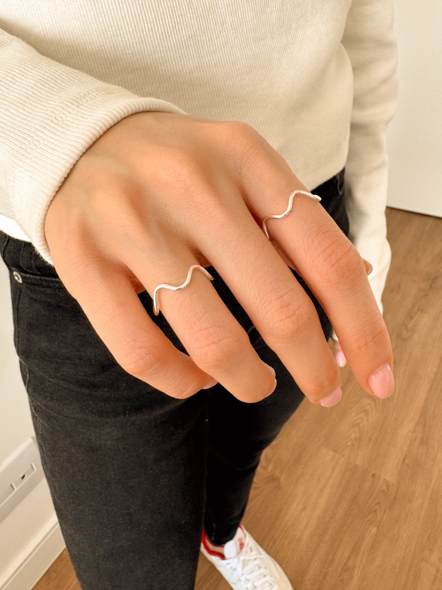 Anel Ondulado Ajustável - Prata 925