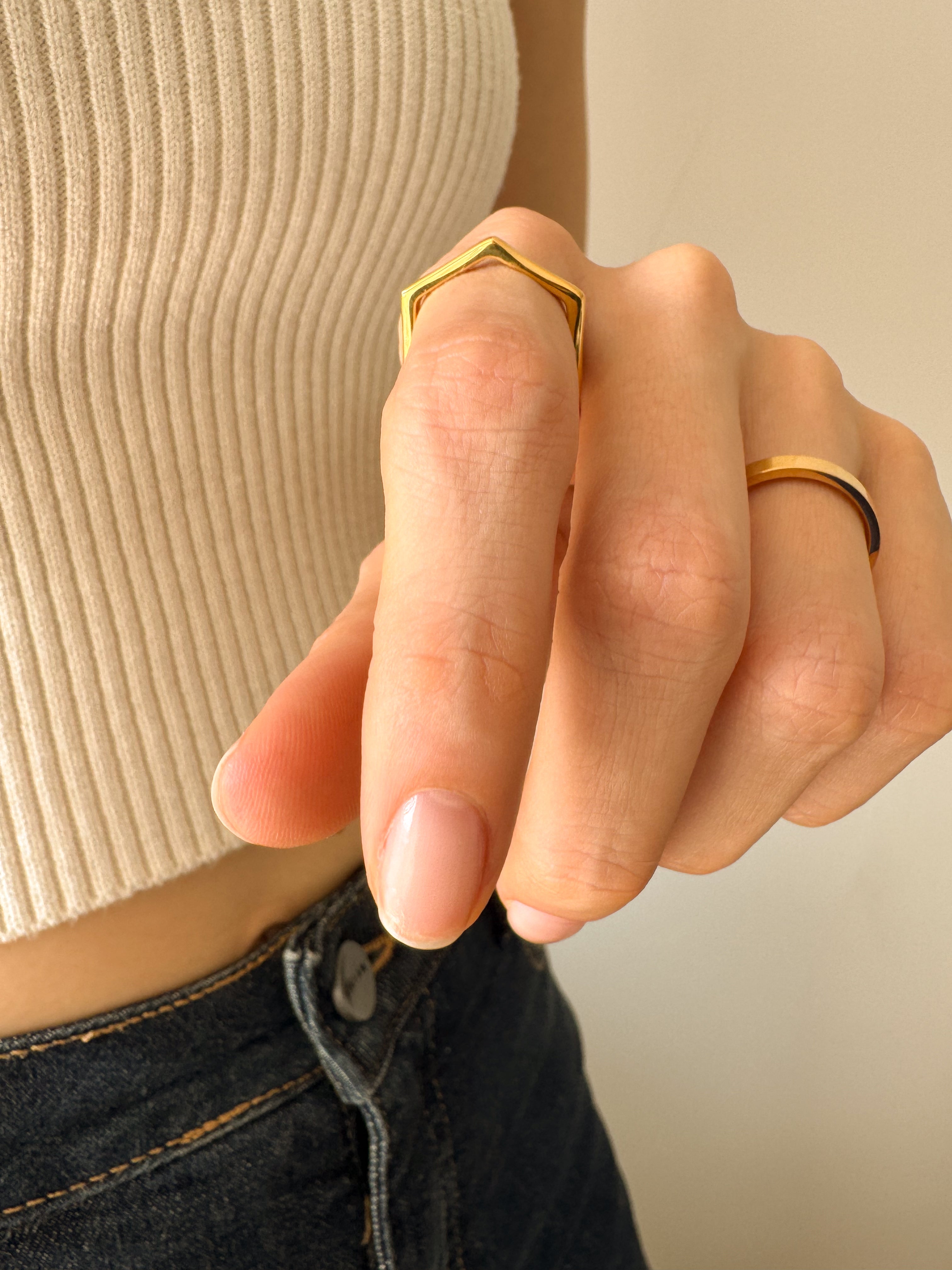 Aliança Básica - Dourada