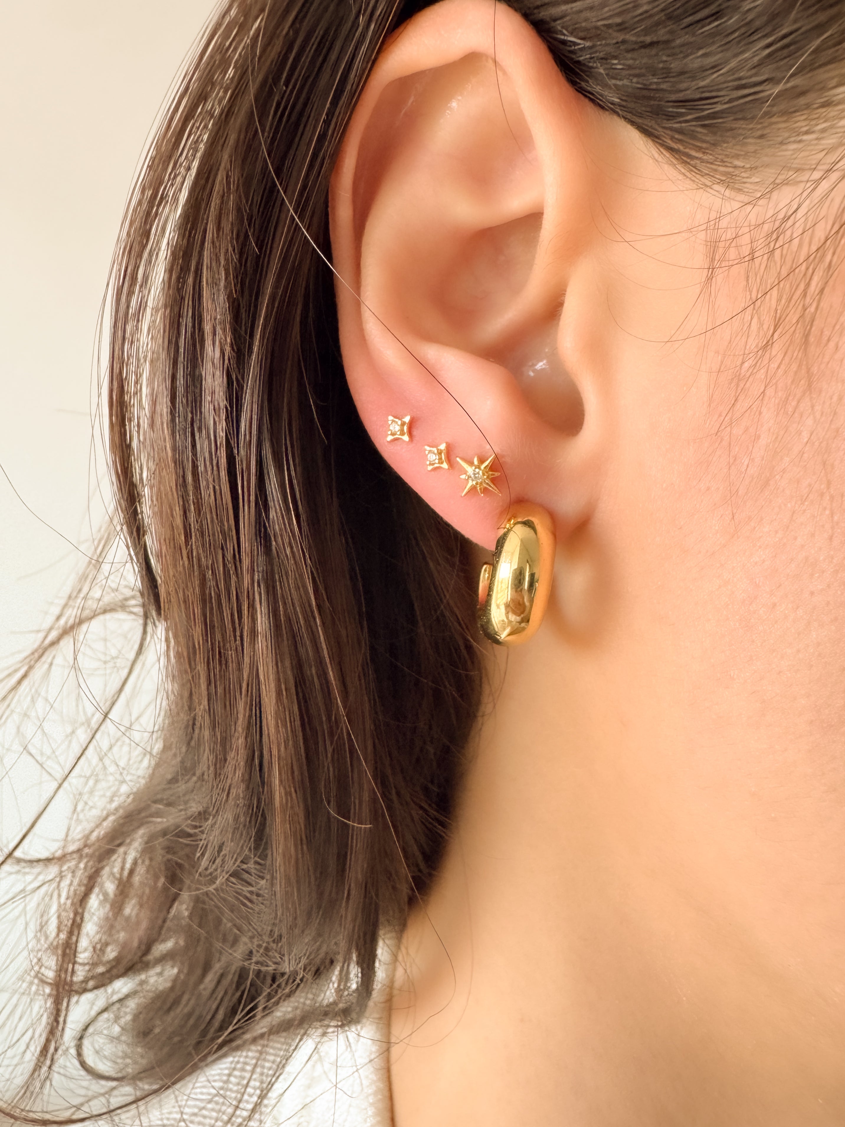 Meia Argola Básica - Dourada