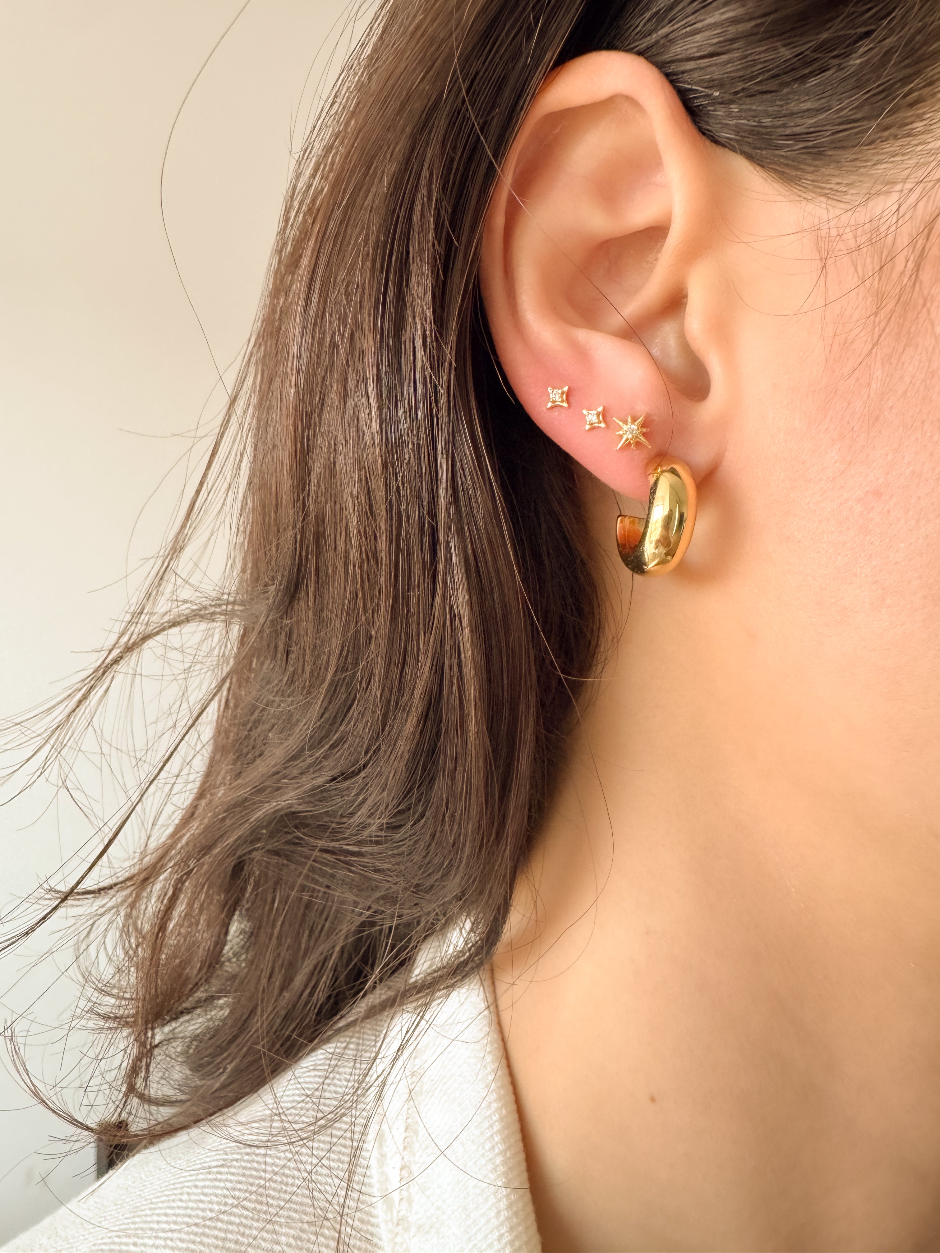 Meia Argola Básica - Dourada