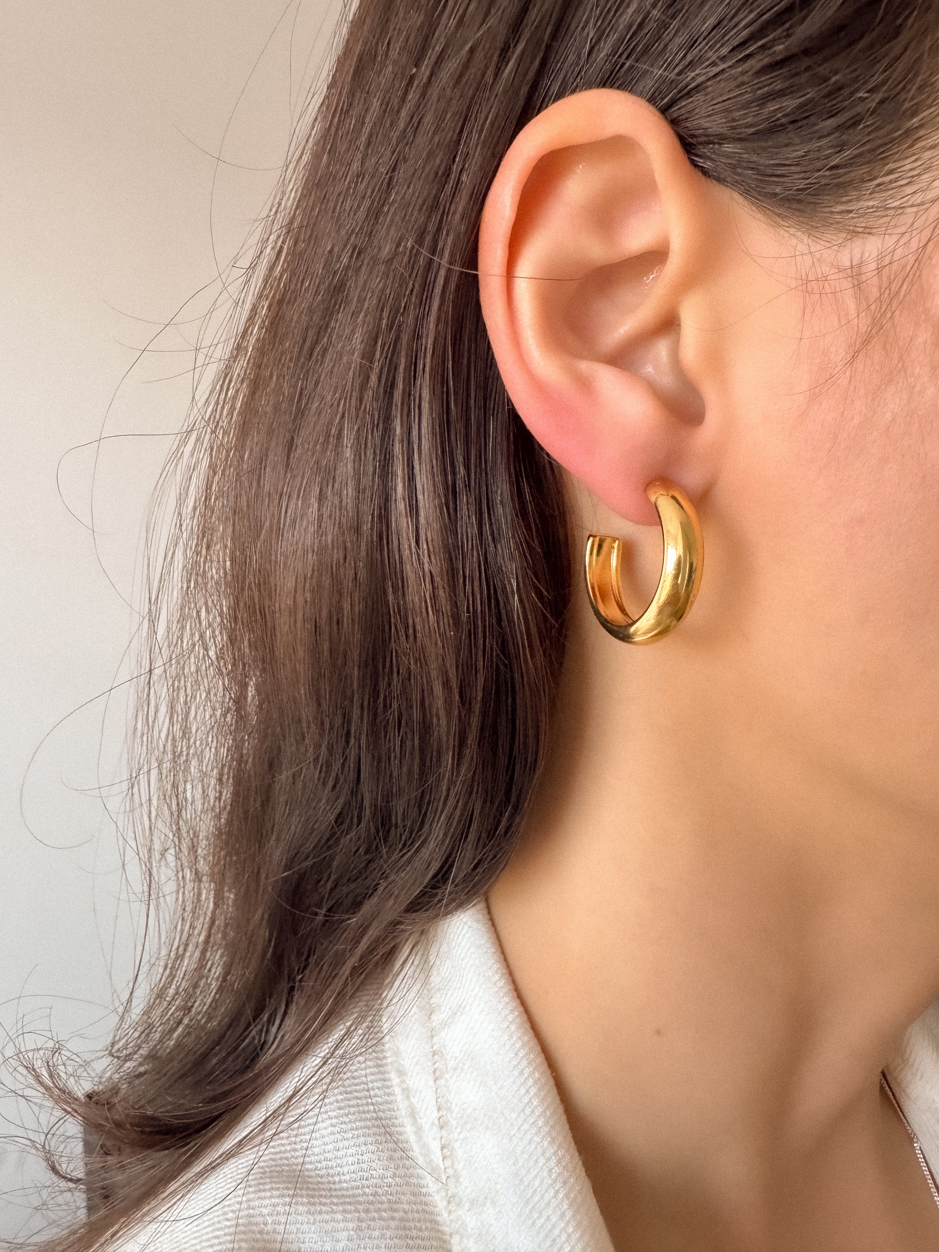 Meia Argola Básica - Dourada