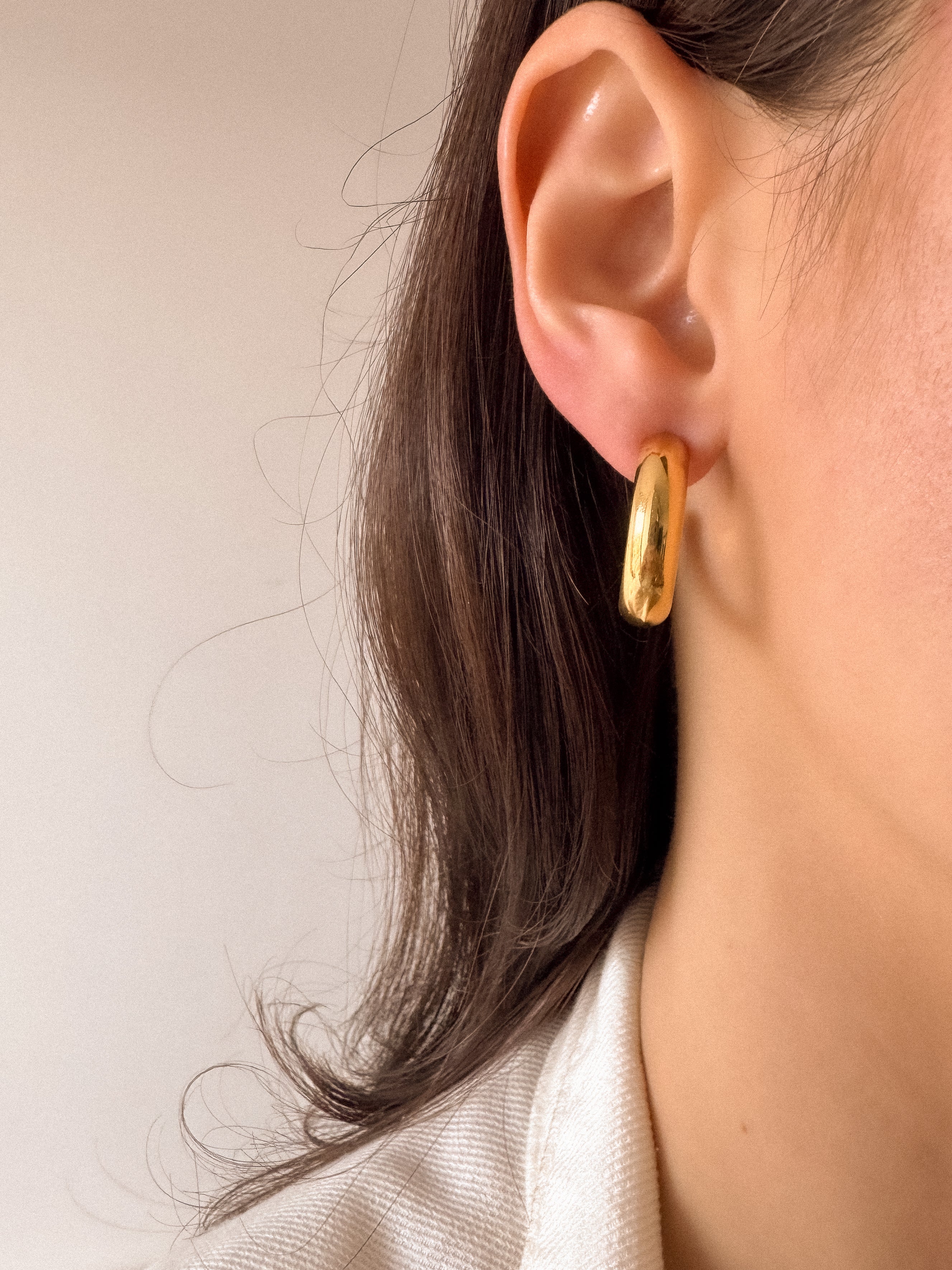 Meia Argola Básica - Dourada