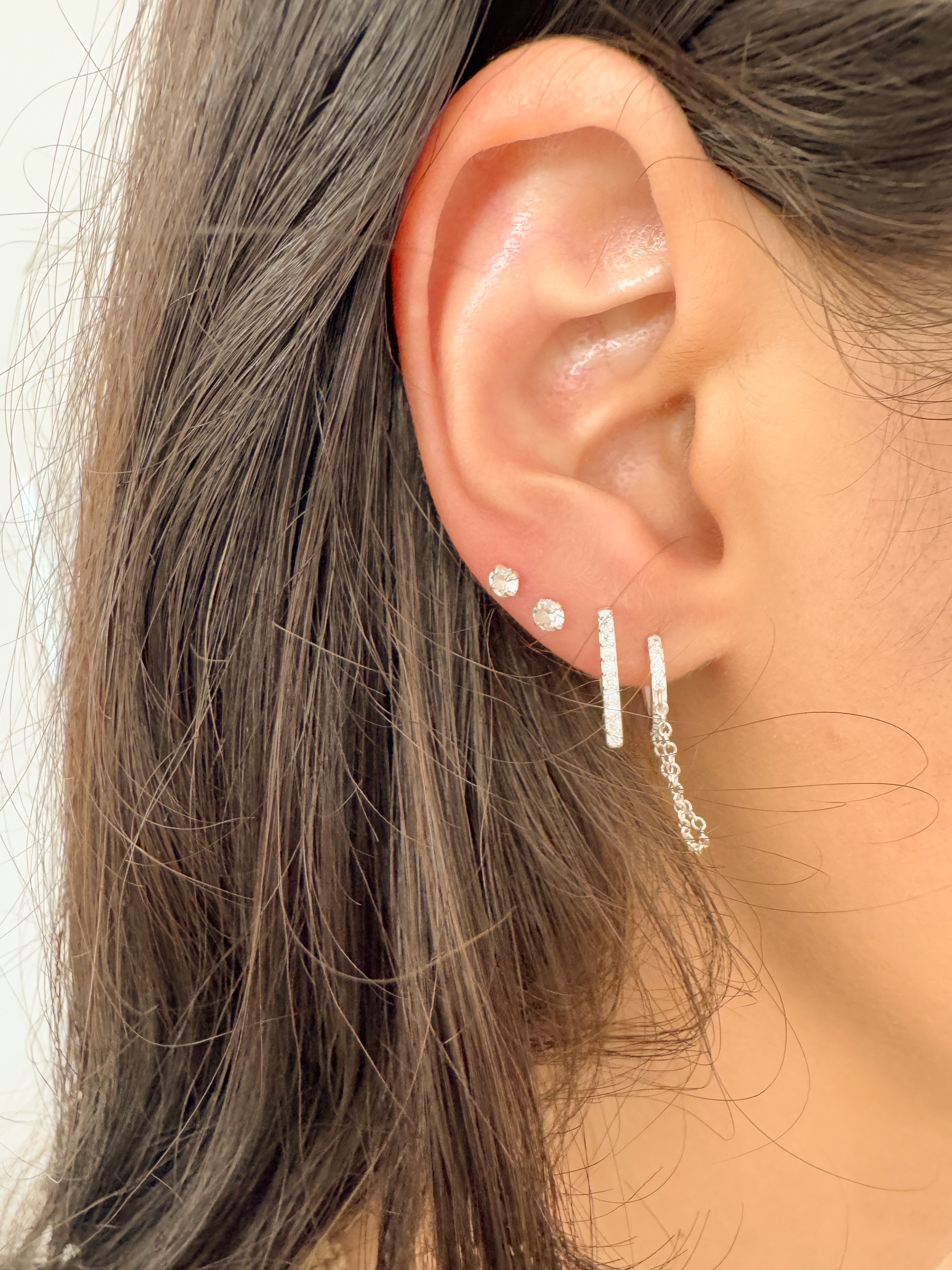 Argolinha Quadrada Cravejada - Prata 925