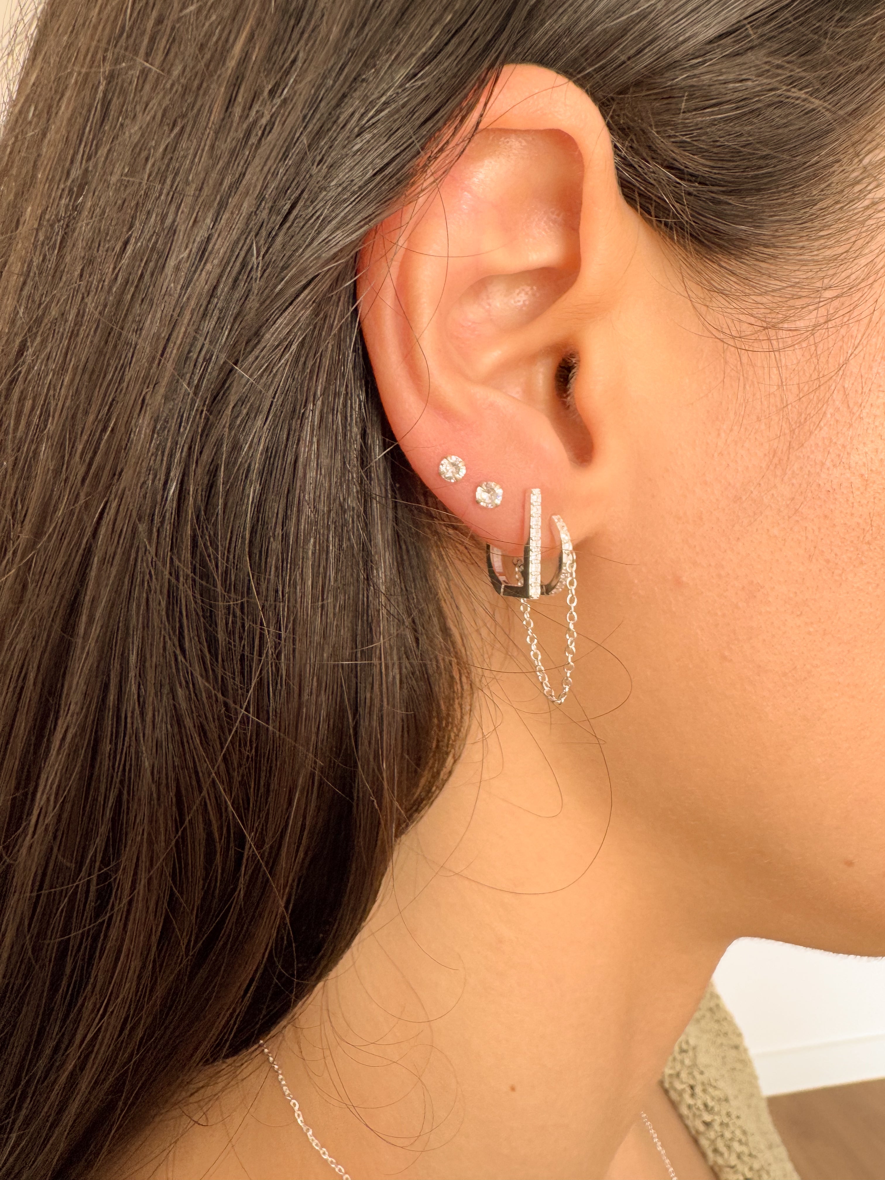 Argolinha Quadrada Cravejada - Prata 925