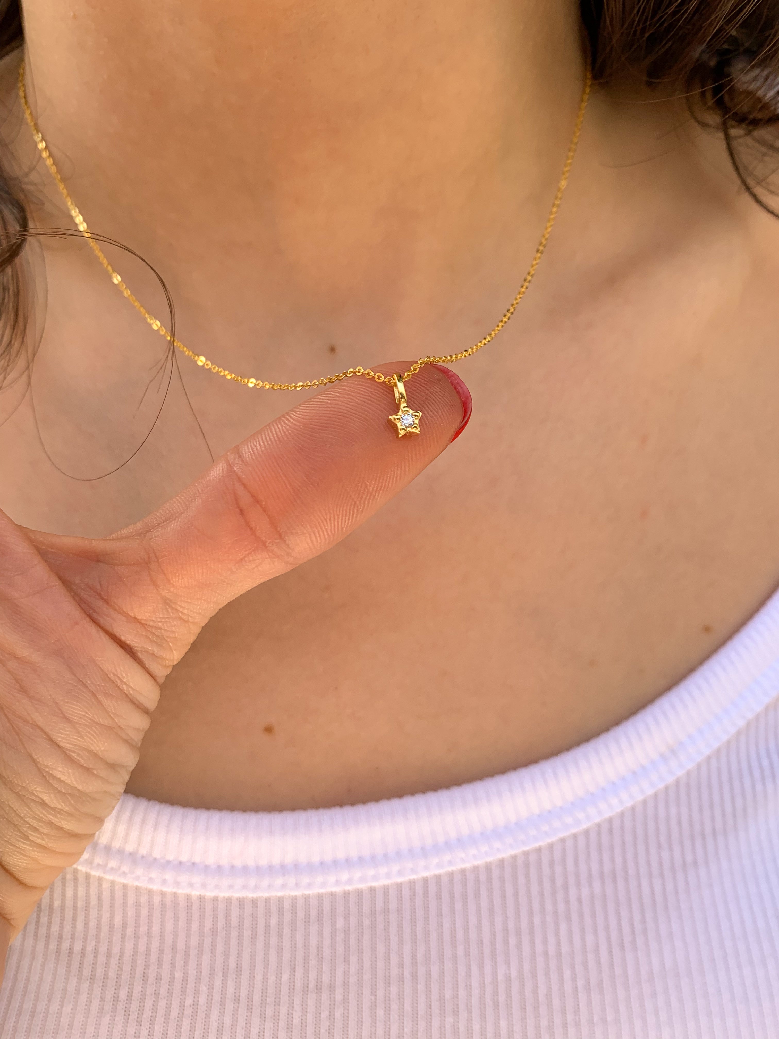 Colar Micro Estrela - Dourado