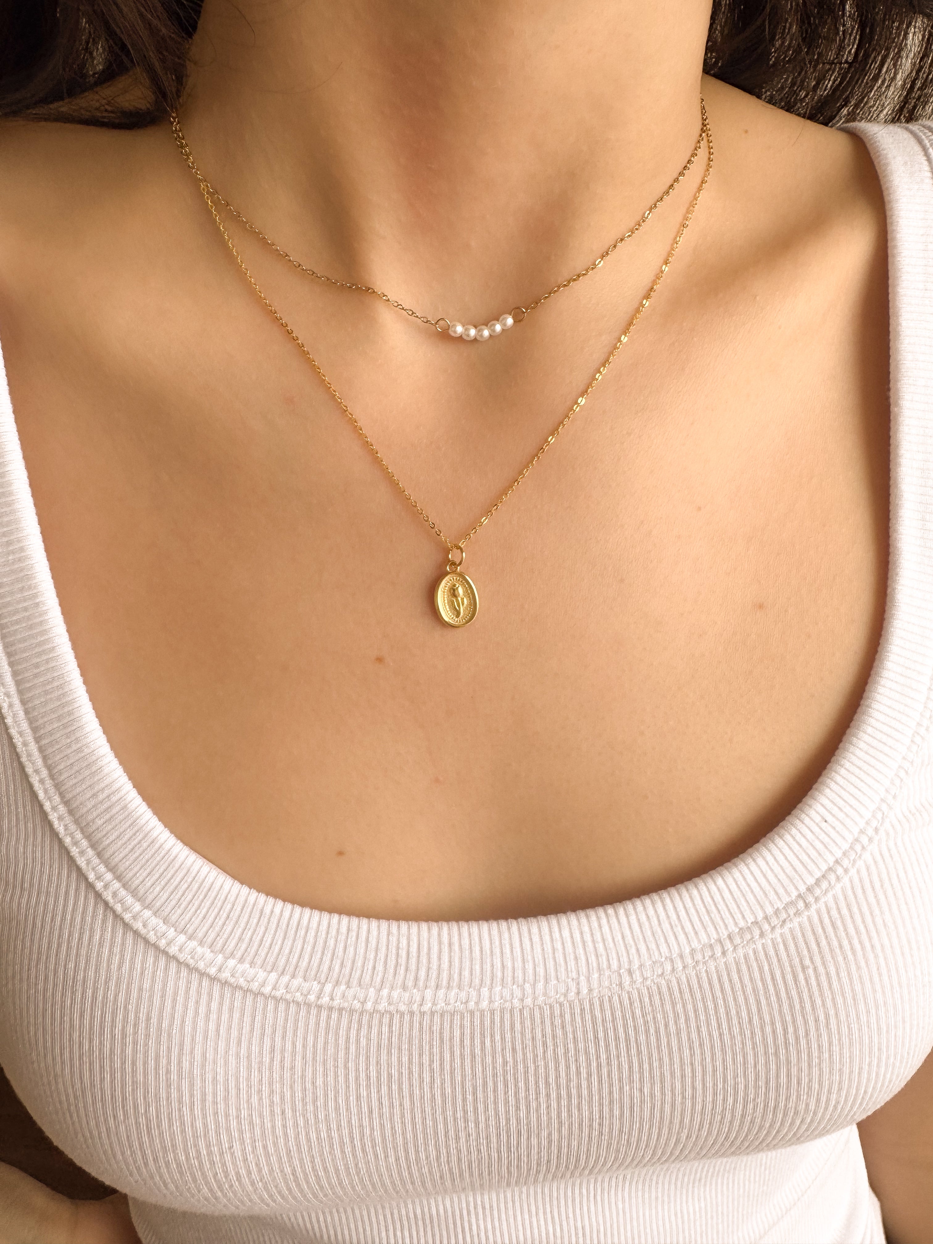 Colar Medalha Tulipa Vintage - Dourado