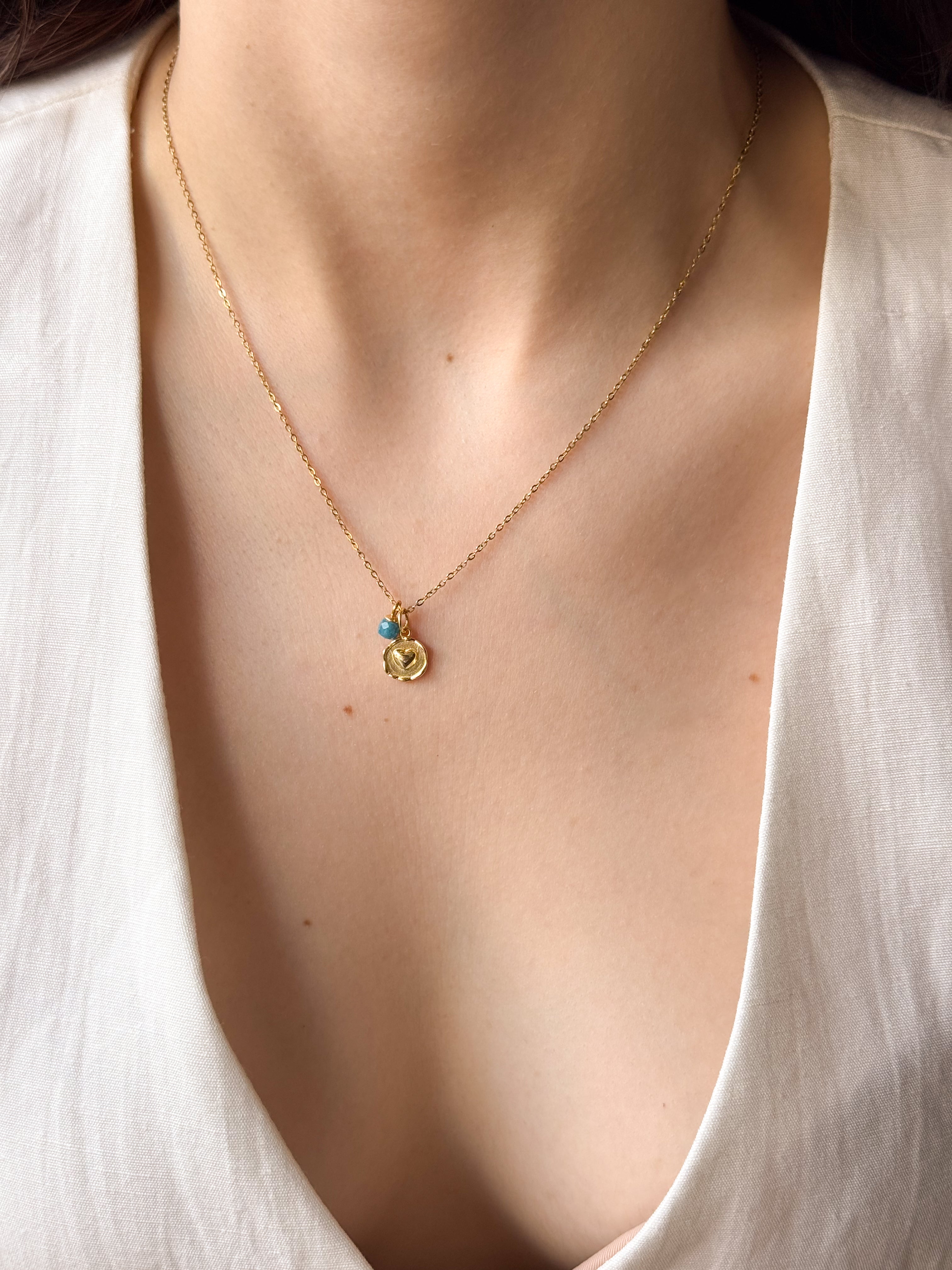 Colar Mini Pedra Apatita Natural - Dourado