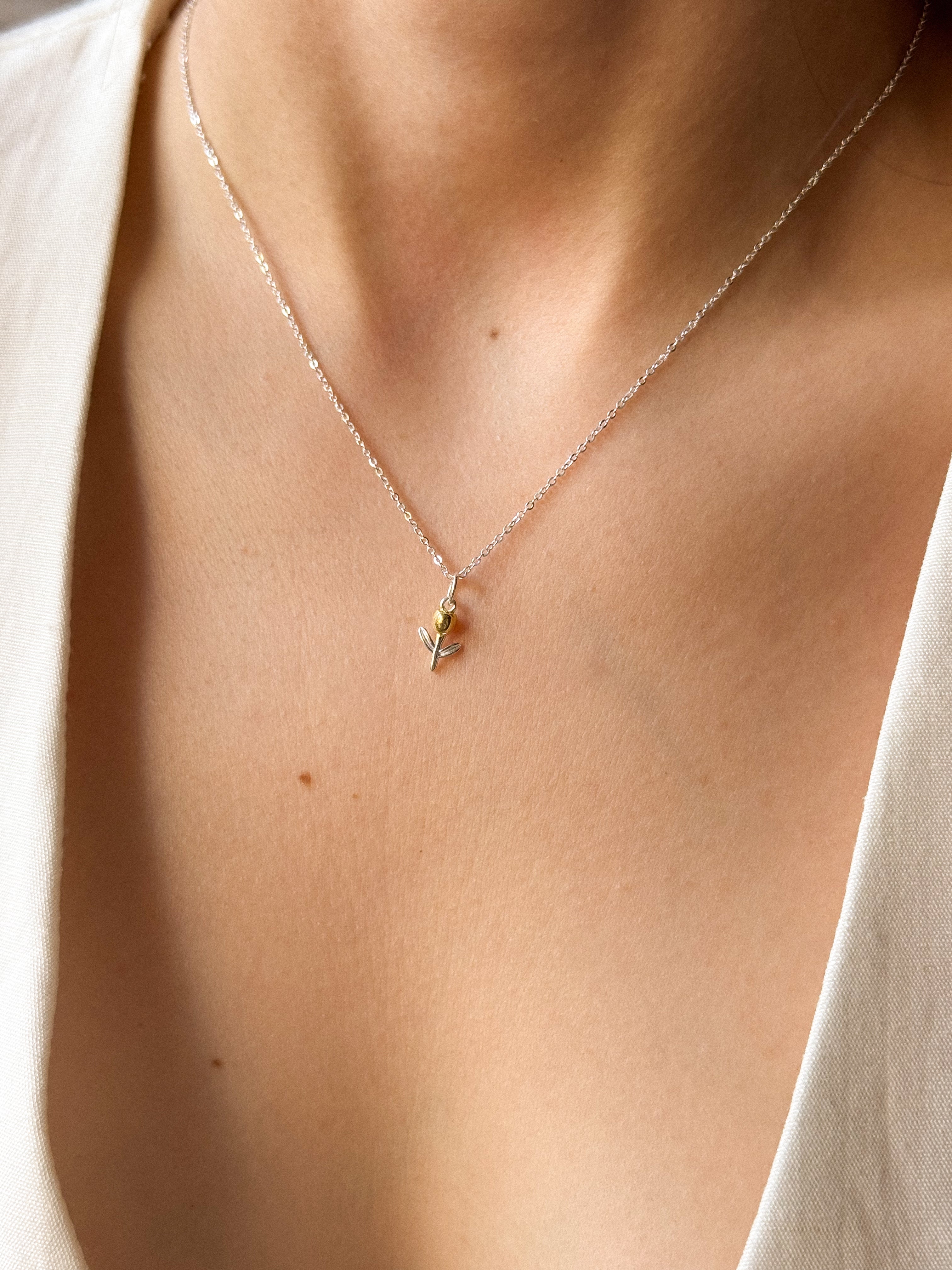Pingente Tulipa Dourada - Prata 925
