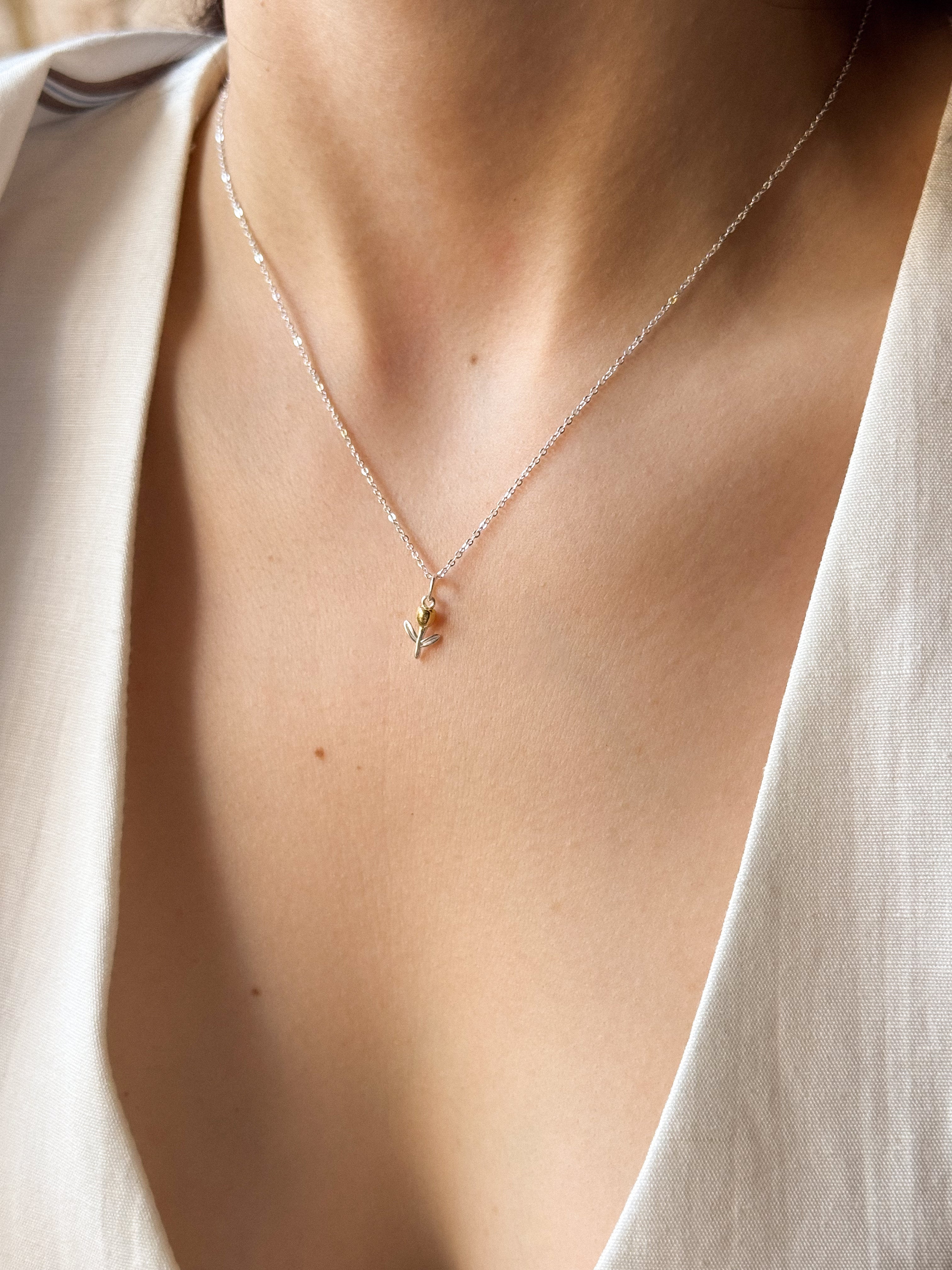 Colar Tulipa Dourada - Prata 925