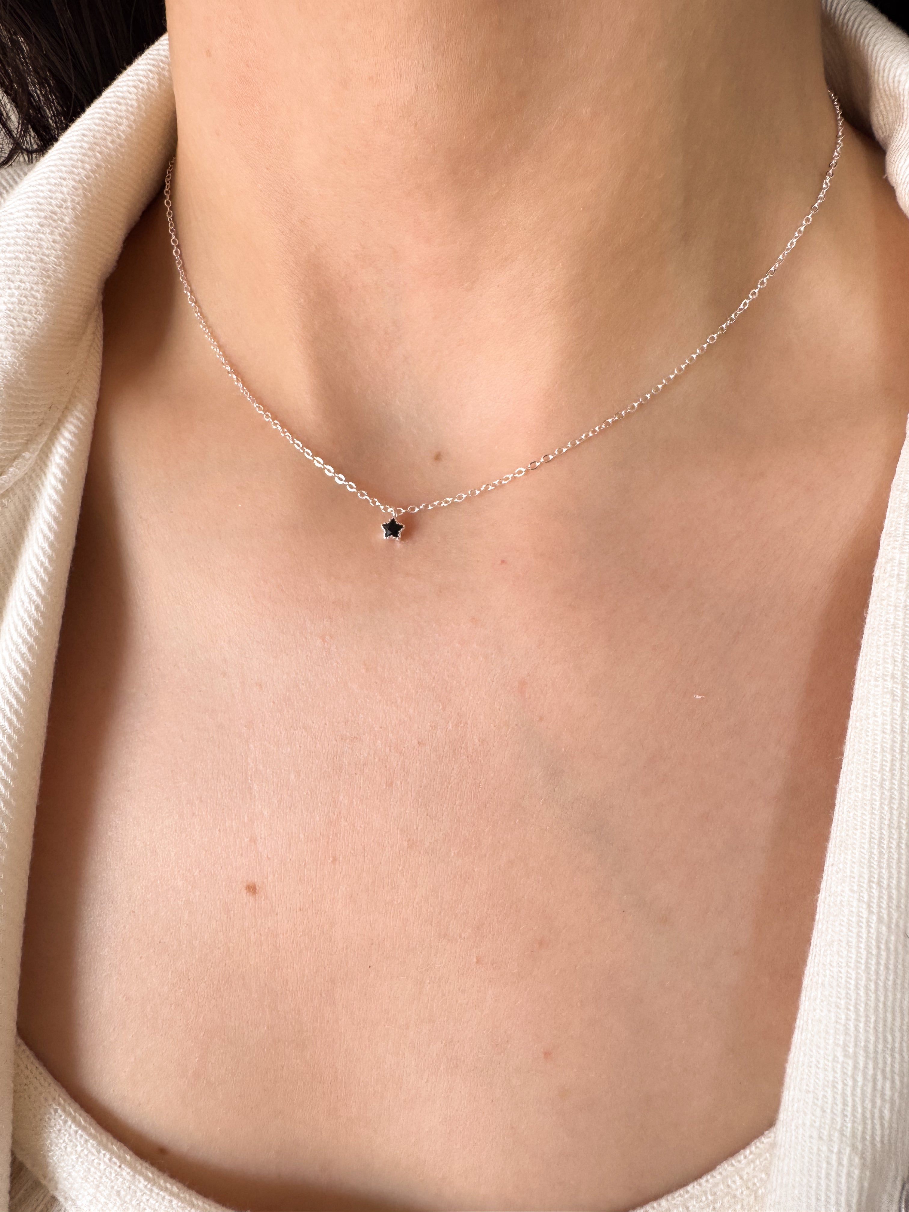 Colar Mini Star Black - Prata 925