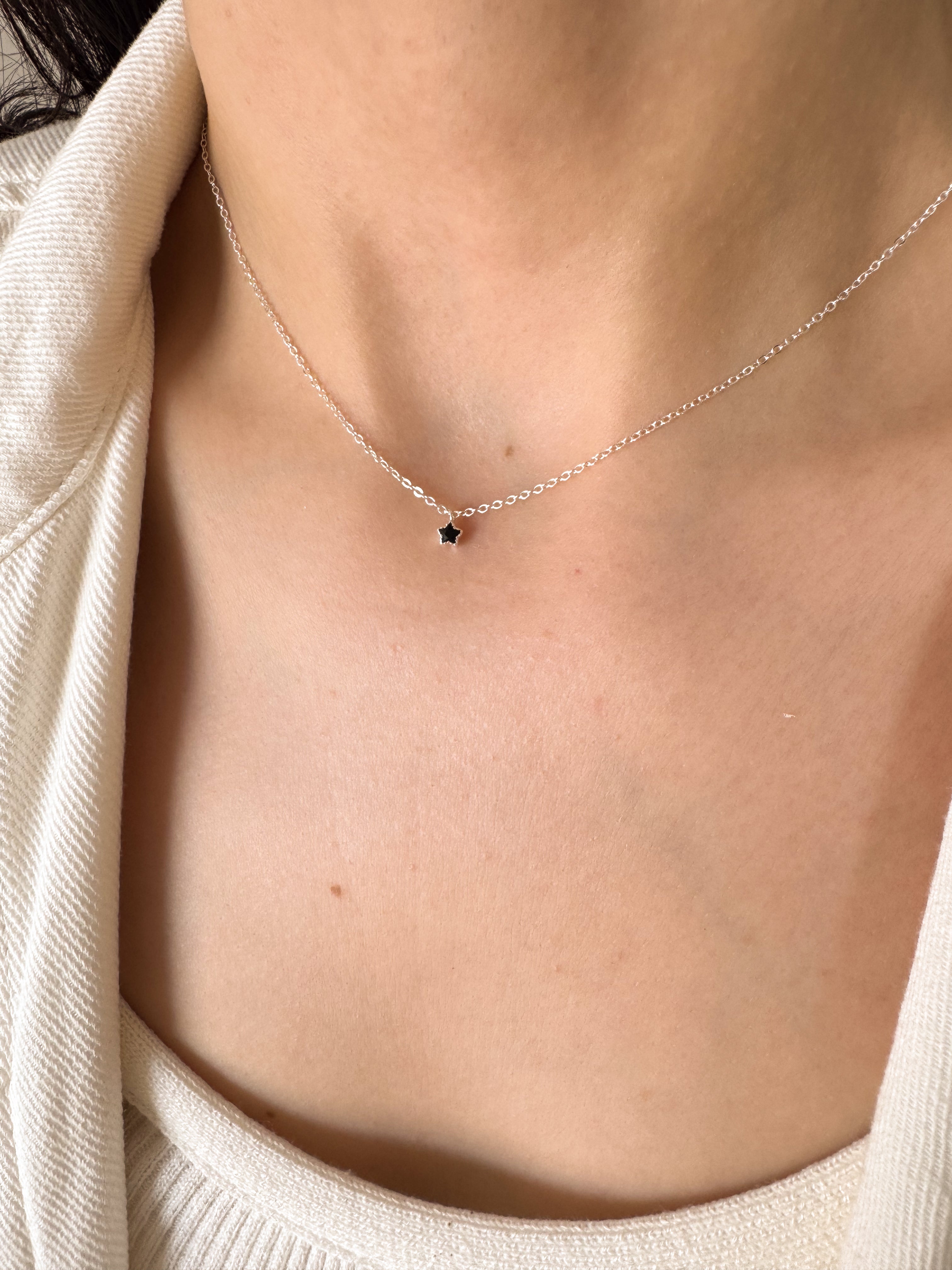 Colar Mini Star Black - Prata 925