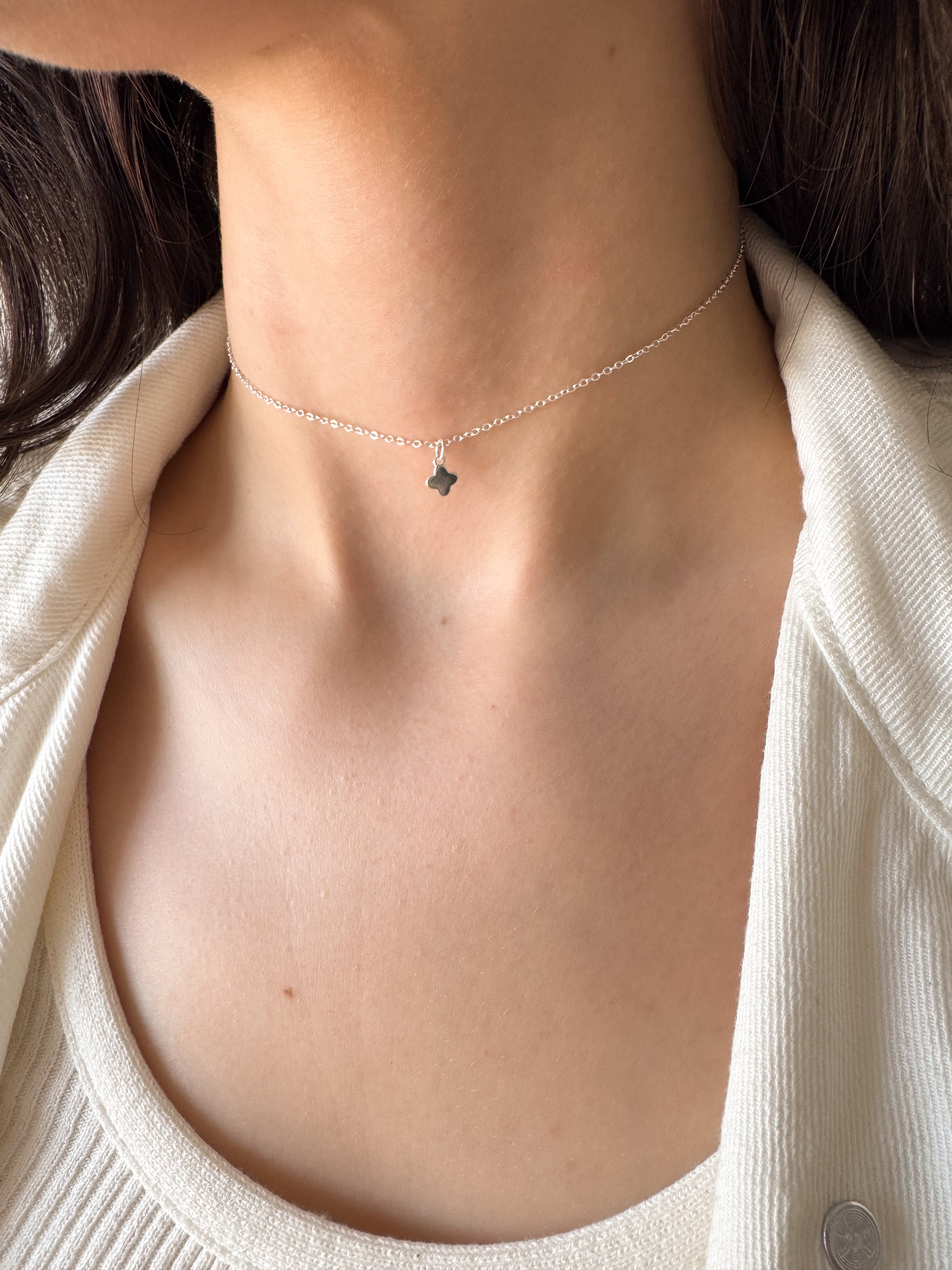 Colar Mini Trevo Liso - Prata 925