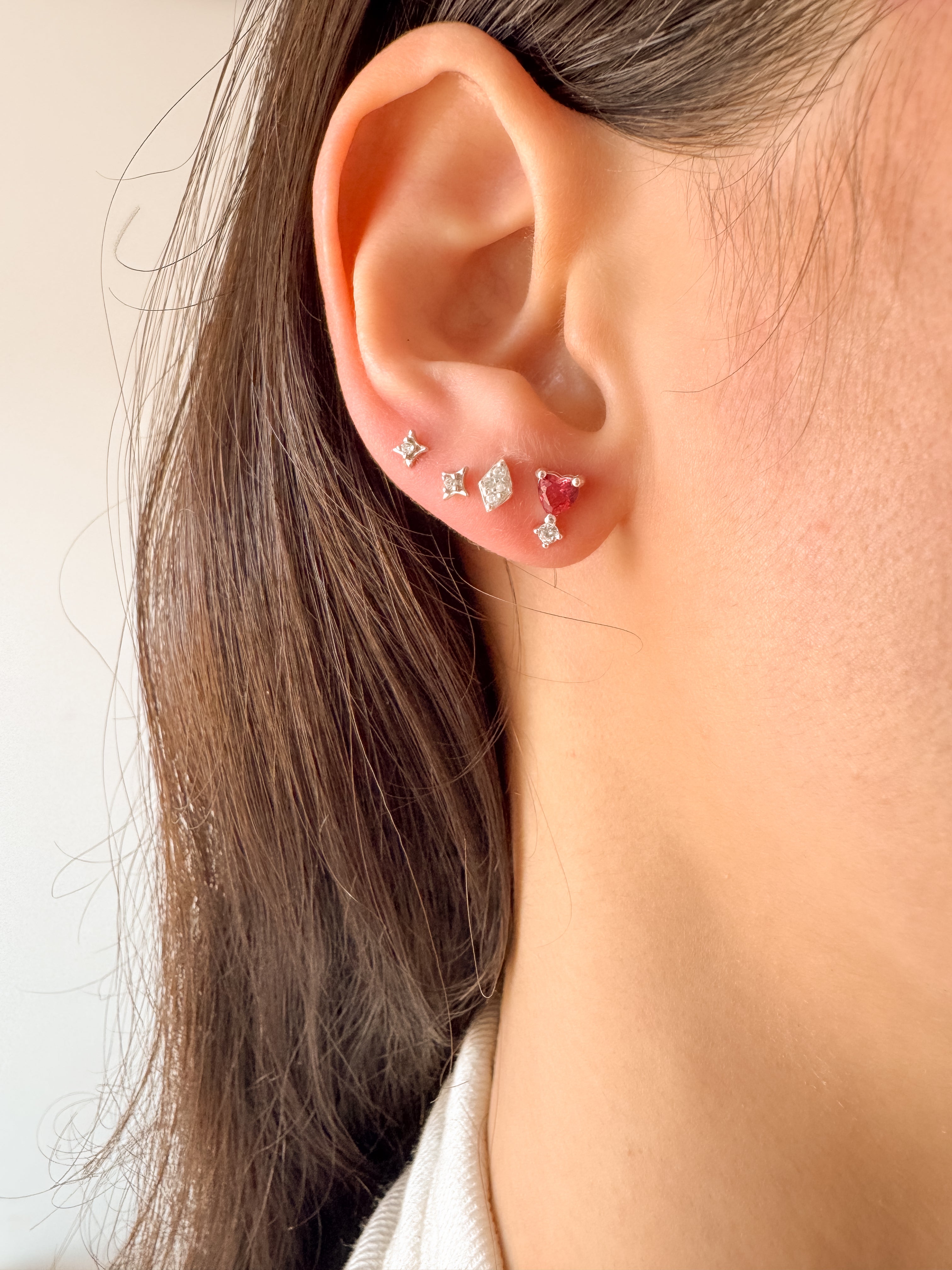 Brinco Coração Vermelho - Prata 925