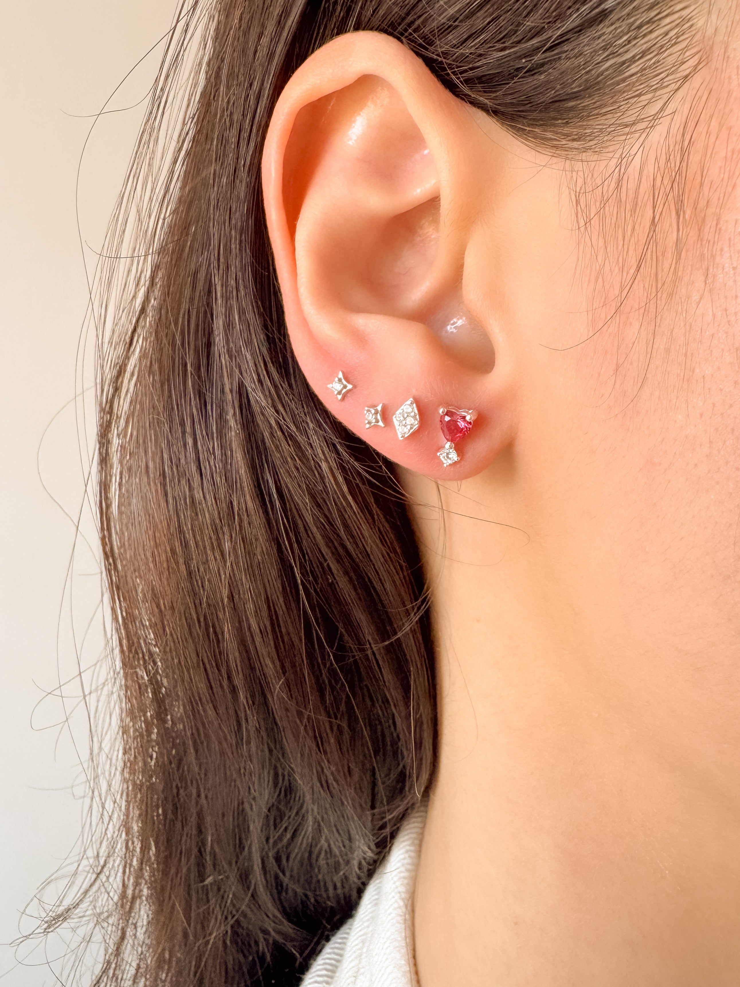 Brinco Coração Vermelho - Prata 925