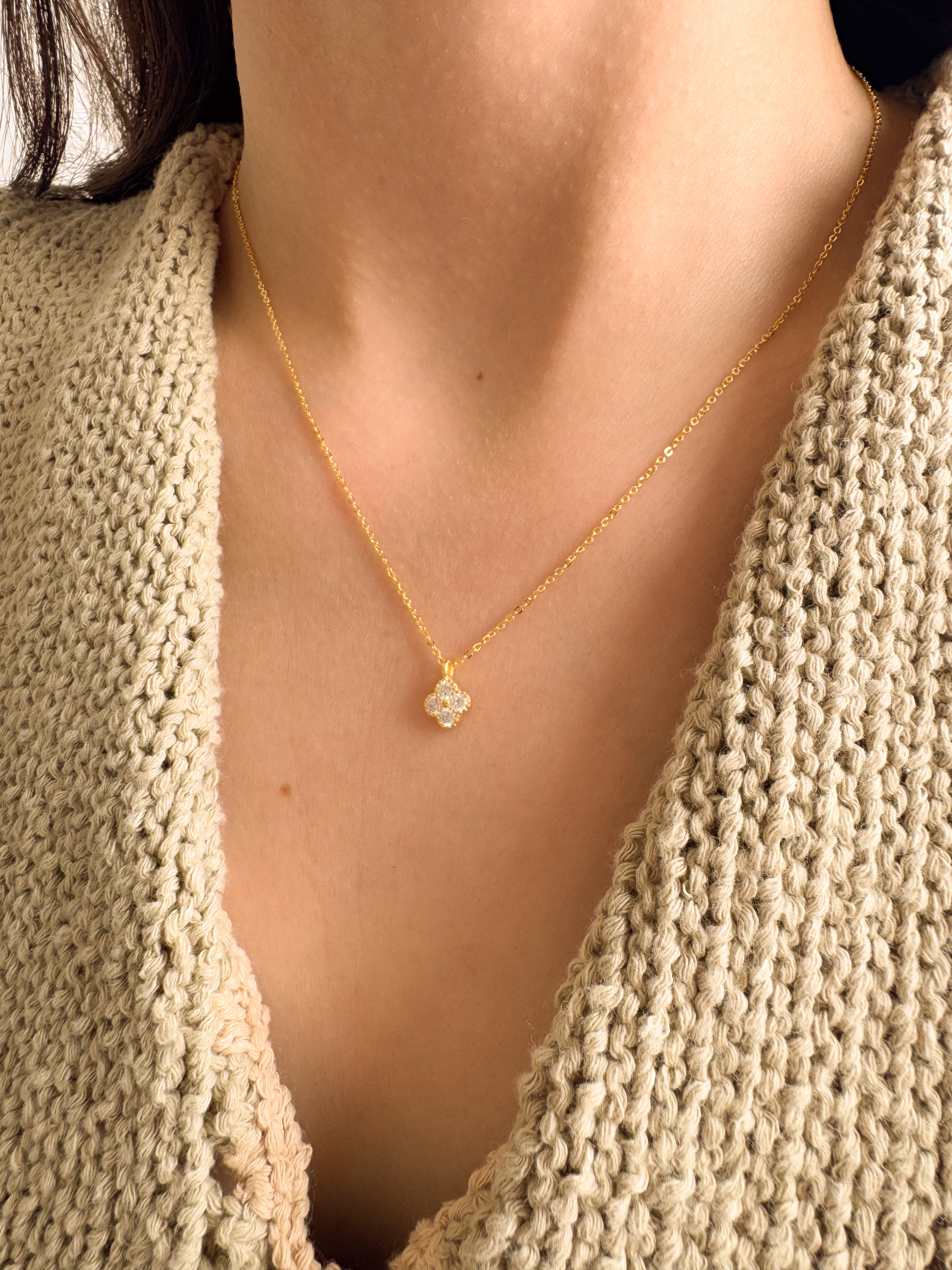 Colar Trevo de Quatro Folhas Cristal - Dourado