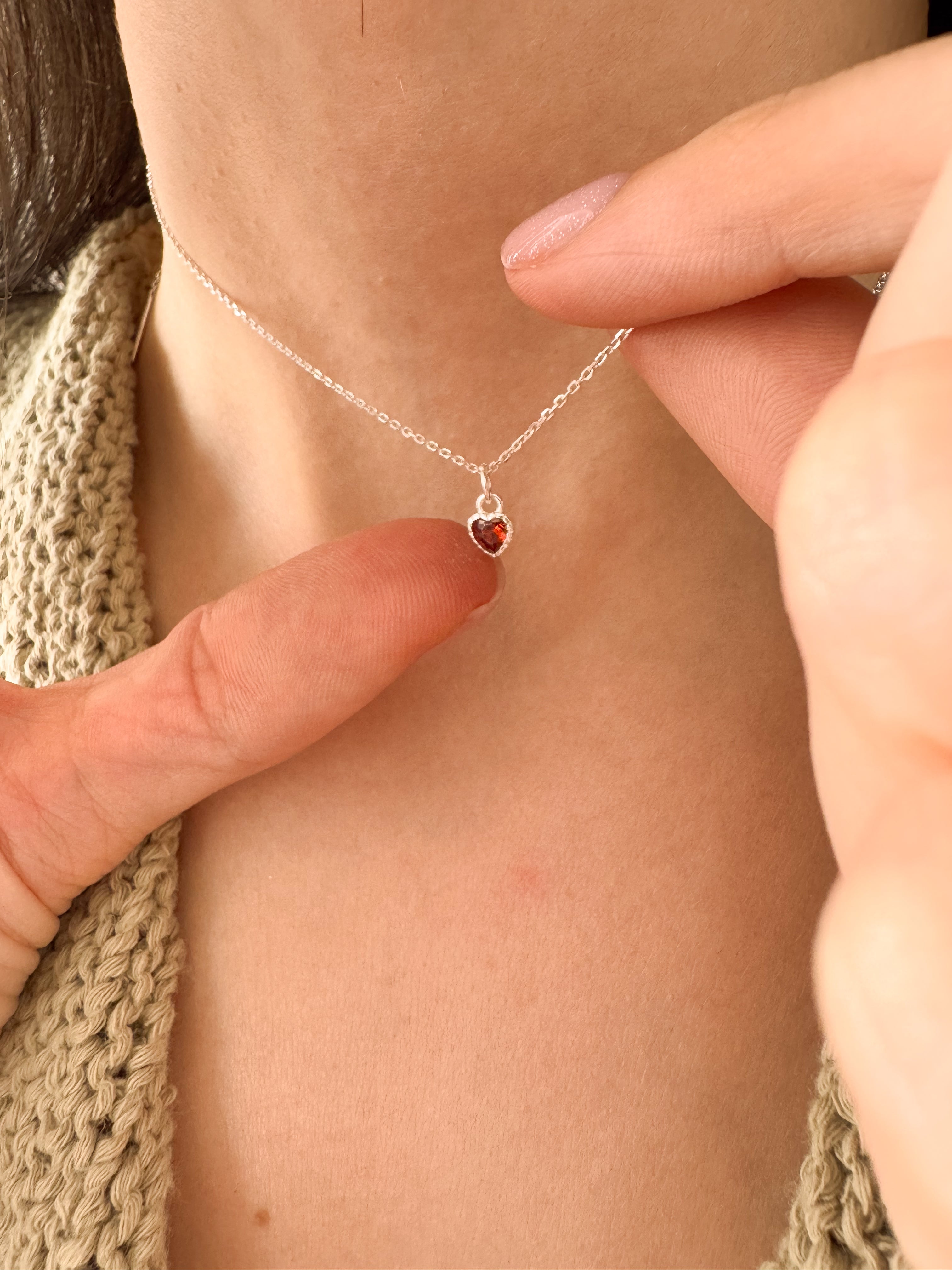 Colar Mini Coração Vermelho - Prata 925